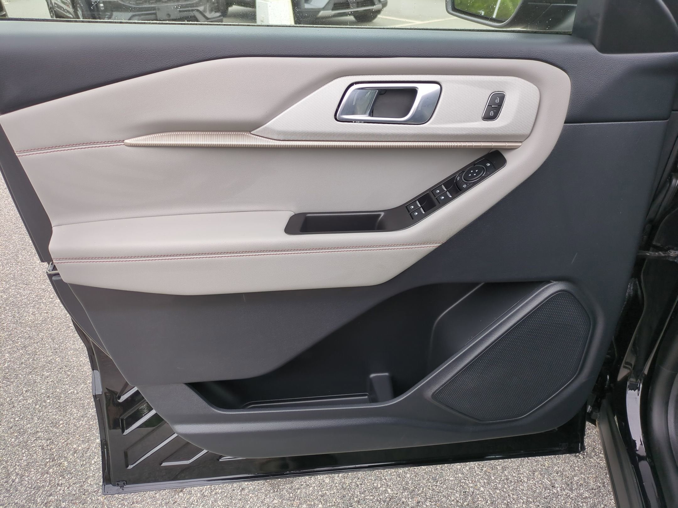 2026 Ford Explorer Active - Crossroads Courtesy Demo