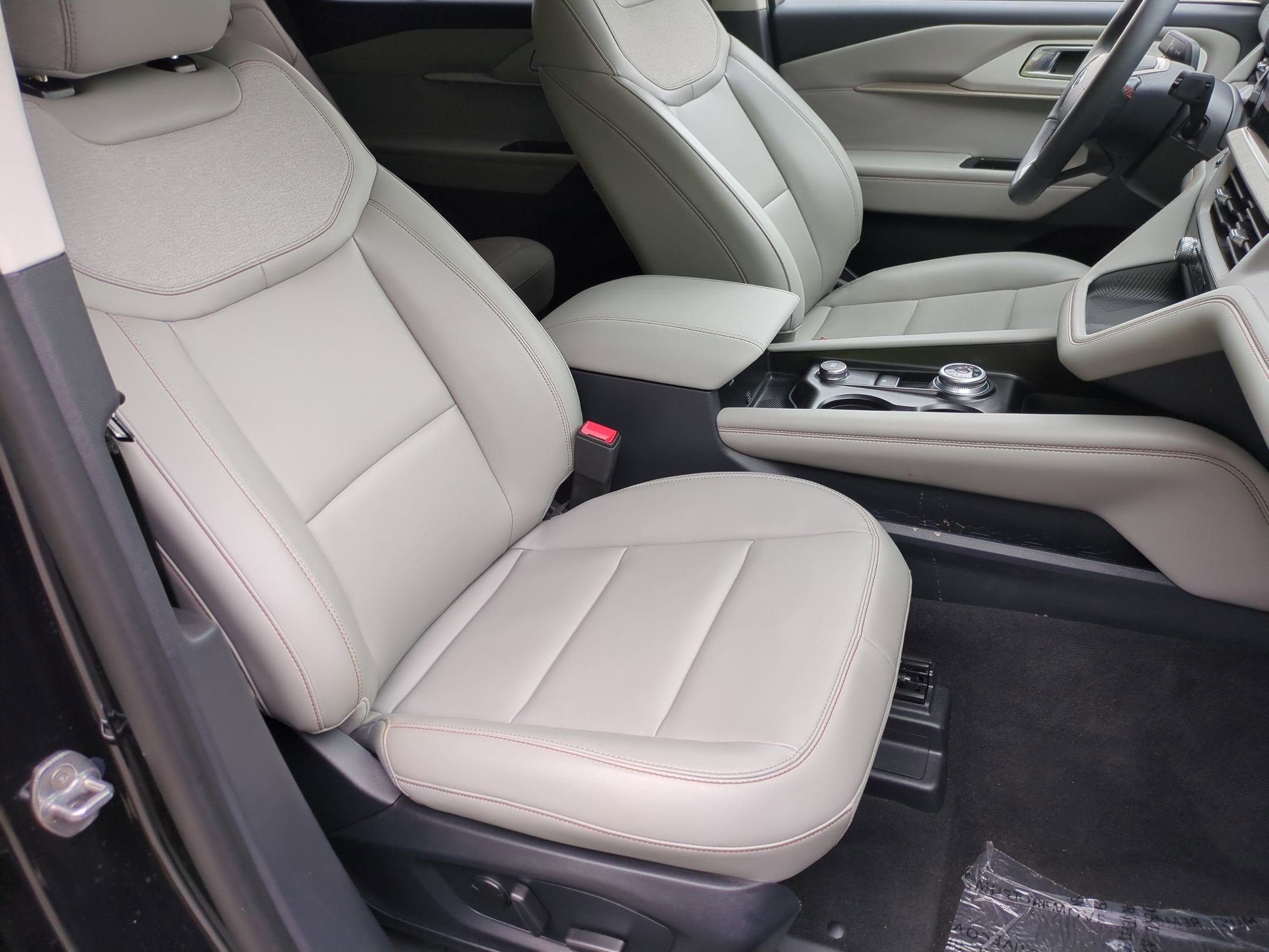 2026 Ford Explorer Active - Crossroads Courtesy Demo