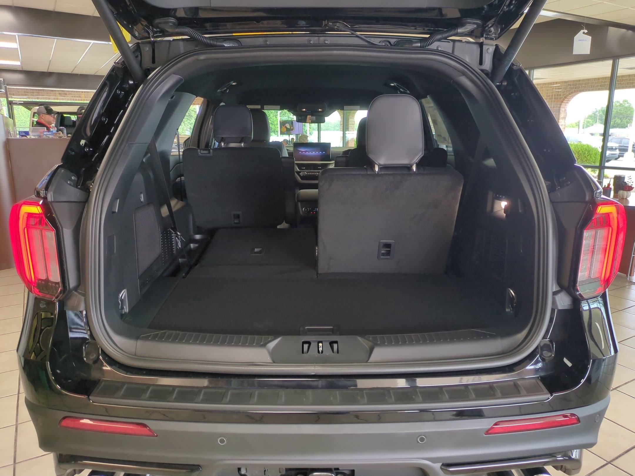 2027 Ford Explorer ST