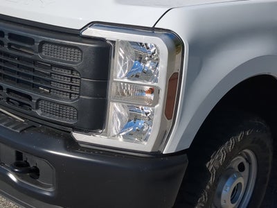 2027 Ford Super Duty F-250 SRW XL