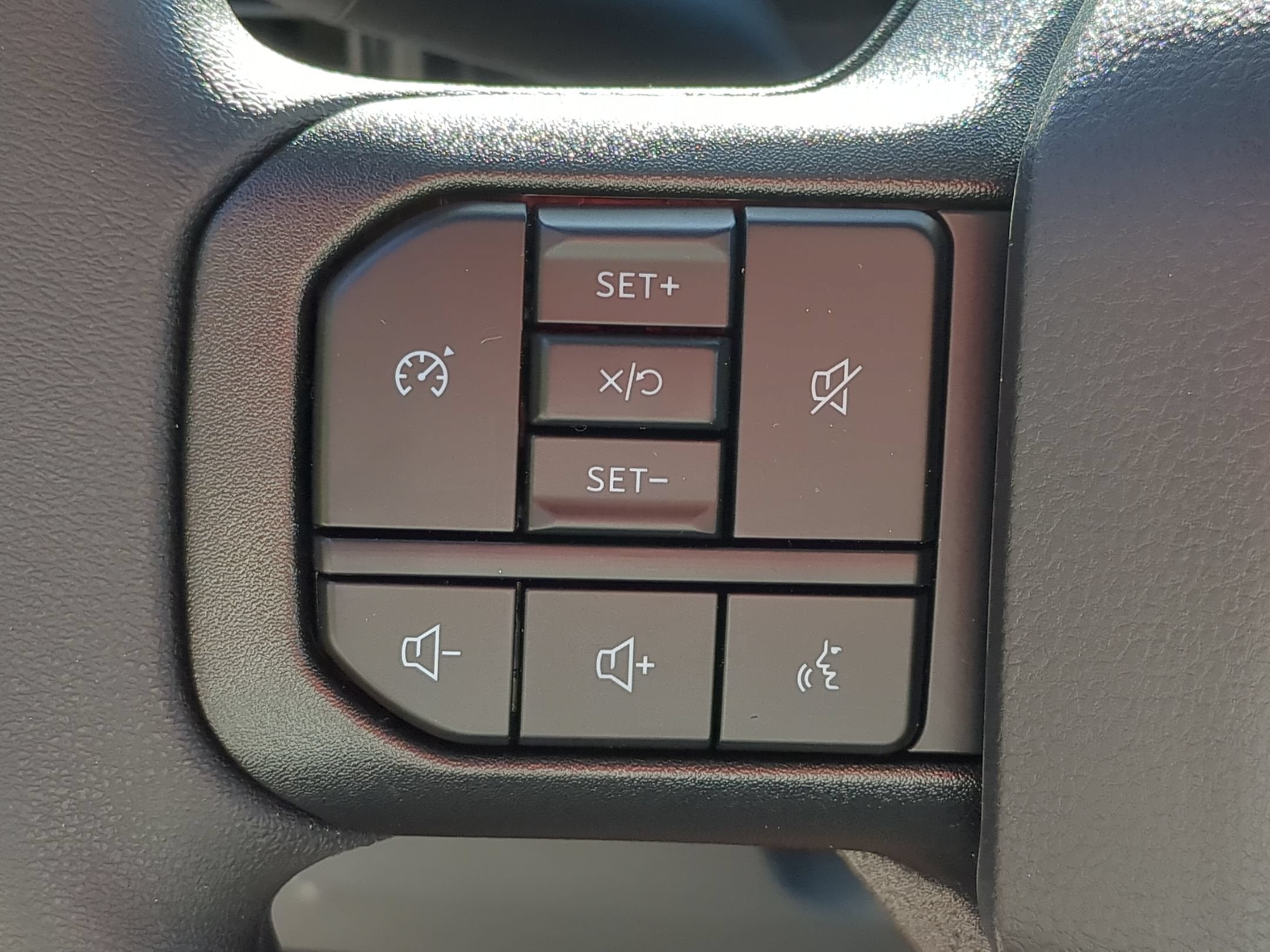 2027 Ford Super Duty F-250 SRW XL