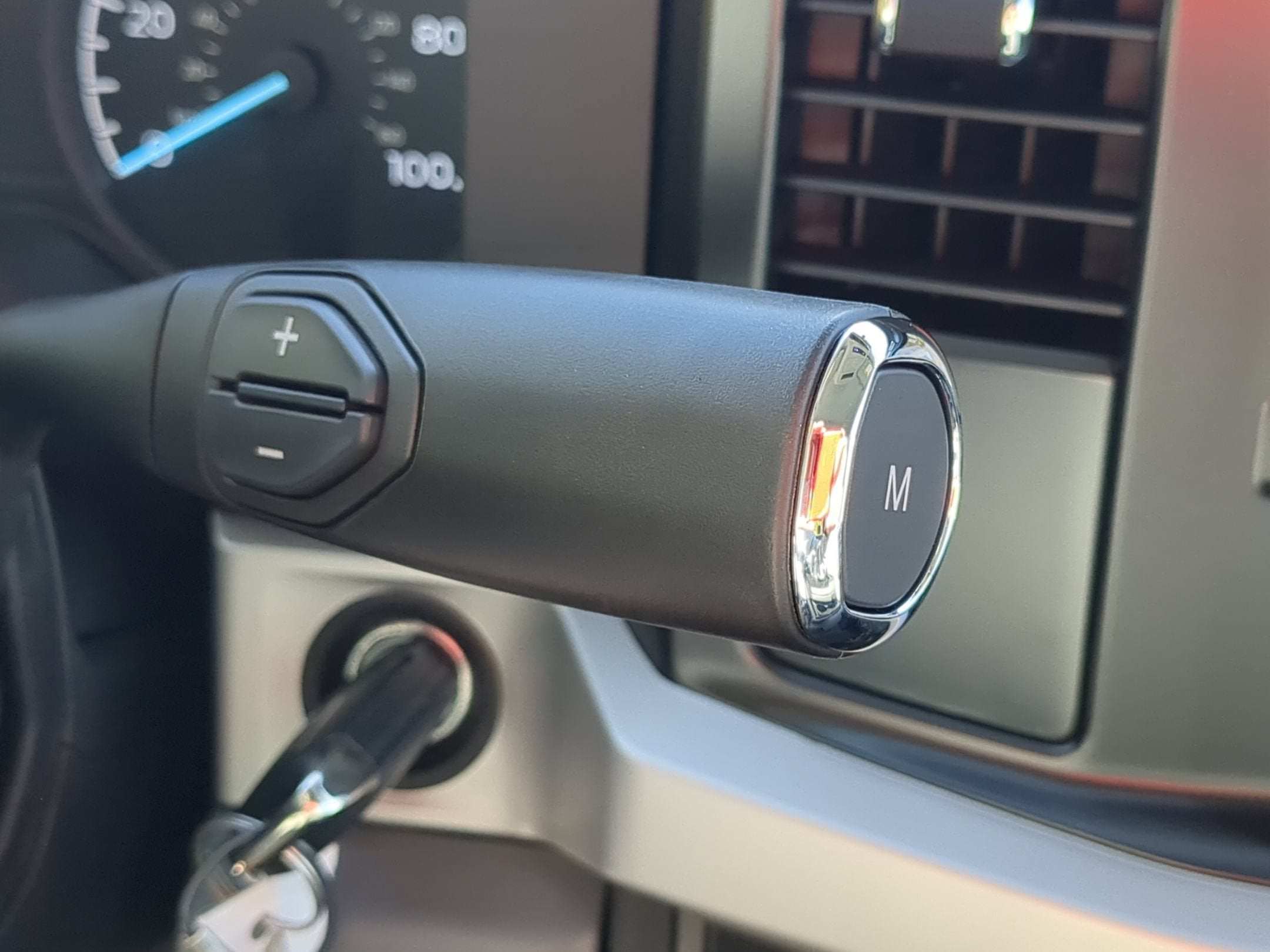 2027 Ford Super Duty F-250 SRW XL