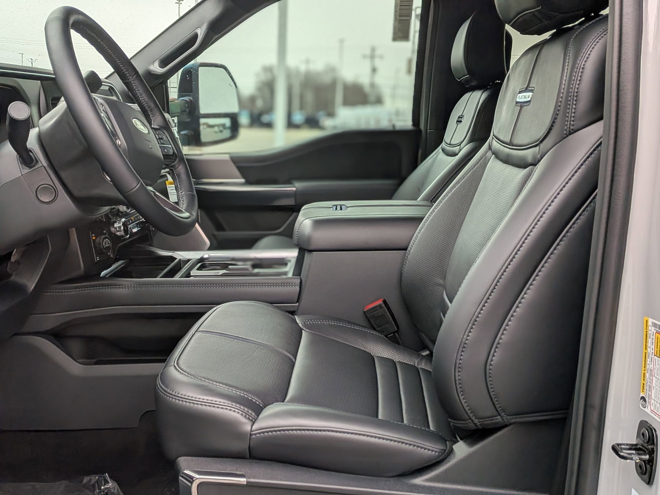 2026 Ford Super Duty F-250 SRW Platinum Tremor