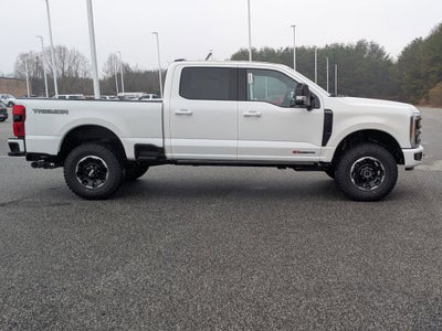 2026 Ford Super Duty F-250 SRW Platinum Tremor