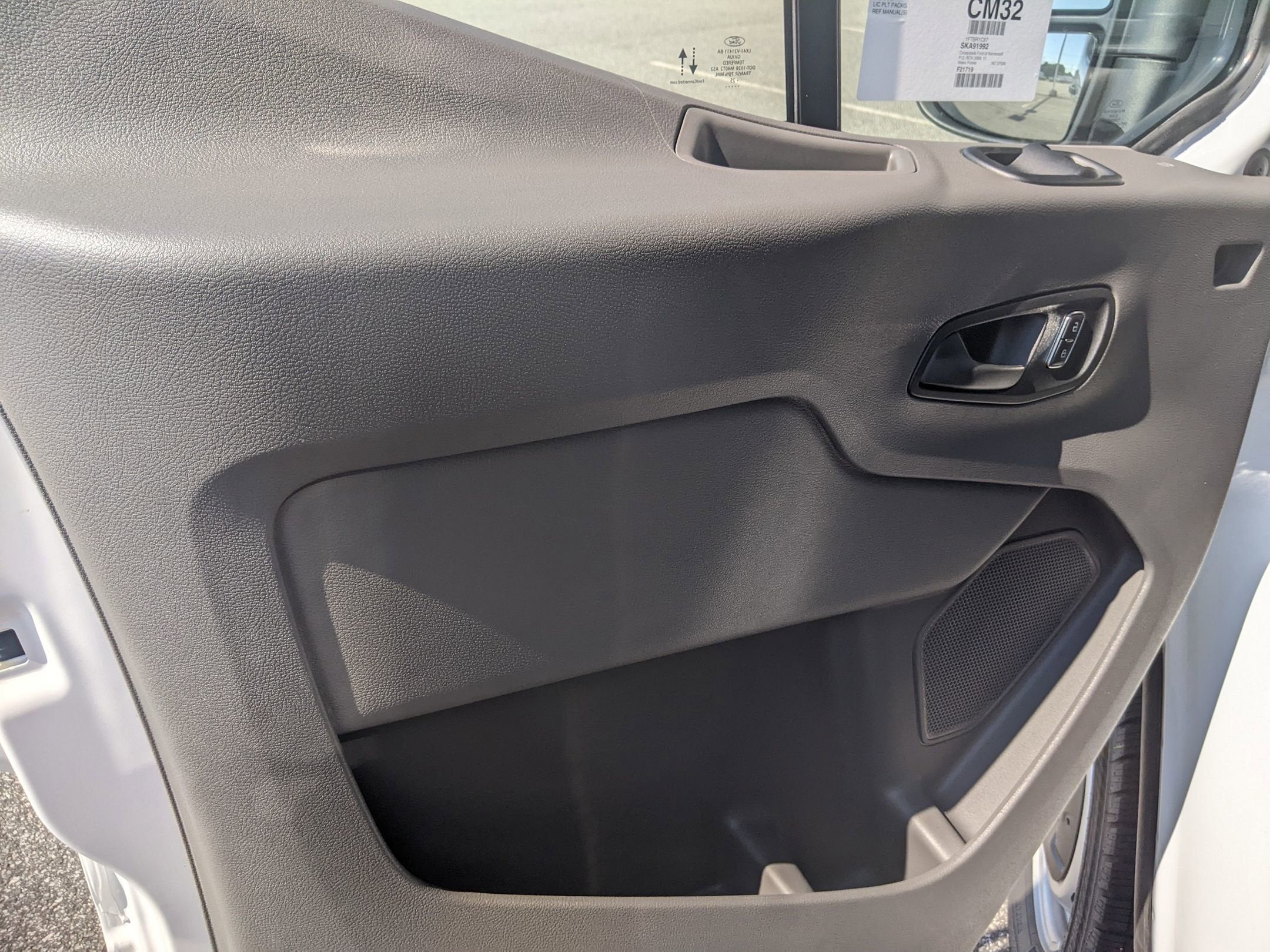 2025 Ford Transit Cargo Van Base