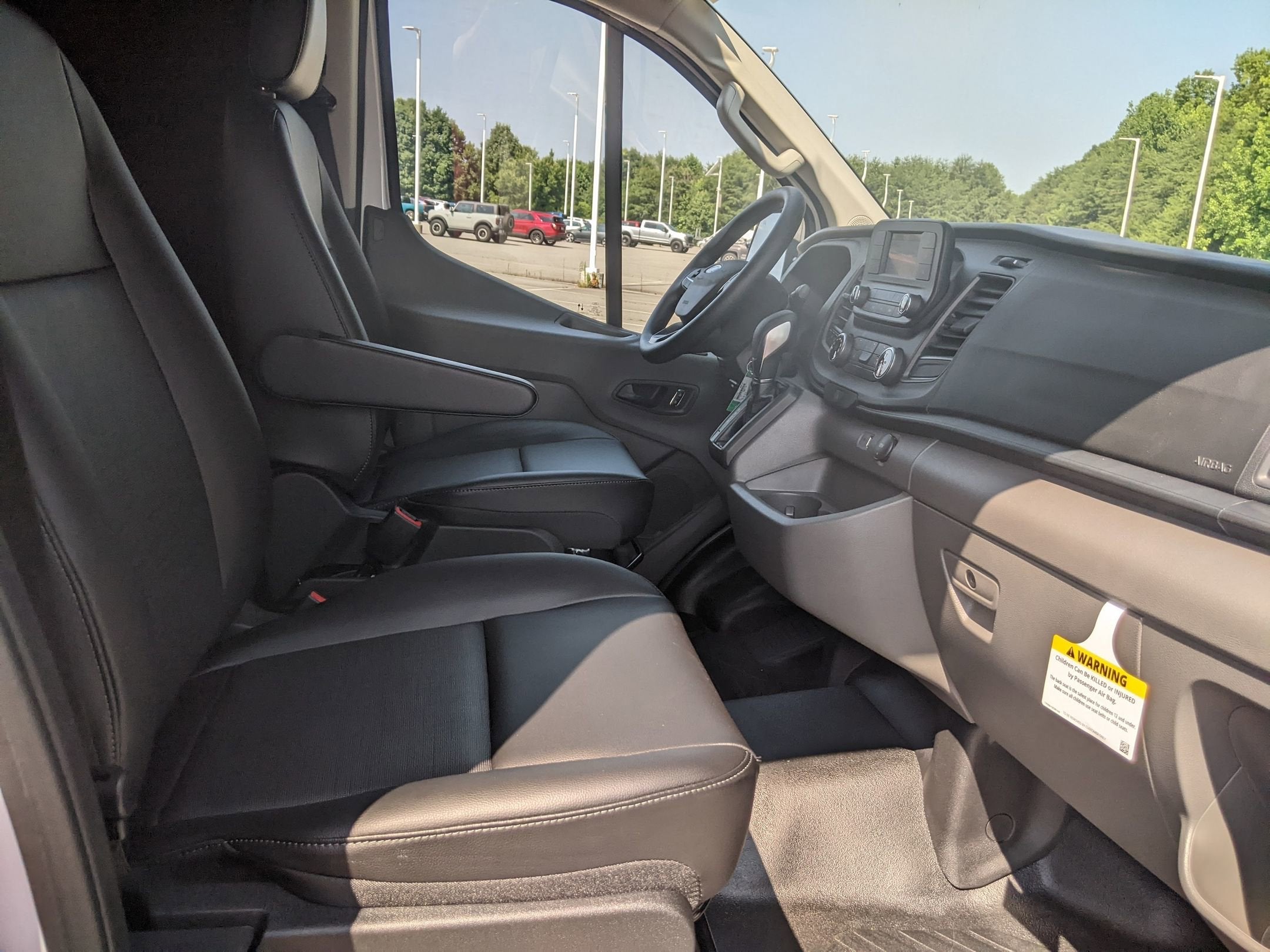 2025 Ford Transit Cargo Van Base