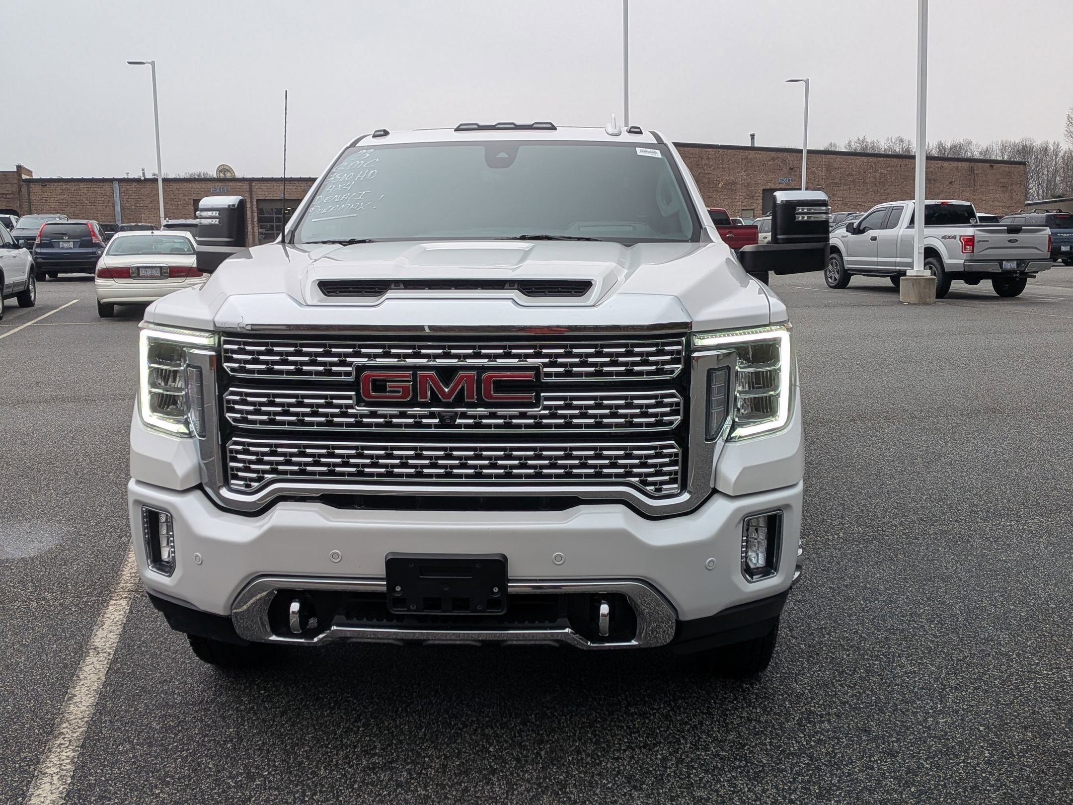 2023 GMC Sierra 3500HD Denali