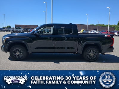 2023 Toyota Tundra 4WD SR5