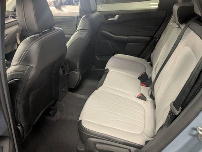 2026 Ford Escape Platinum