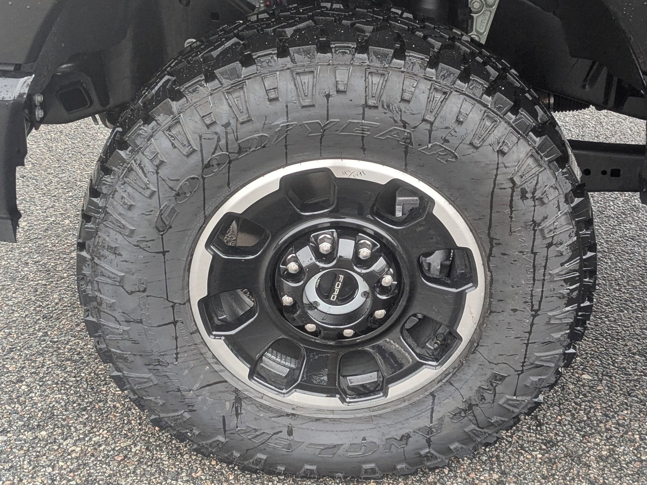 2025 Ford Super Duty F-350 SRW LARIAT