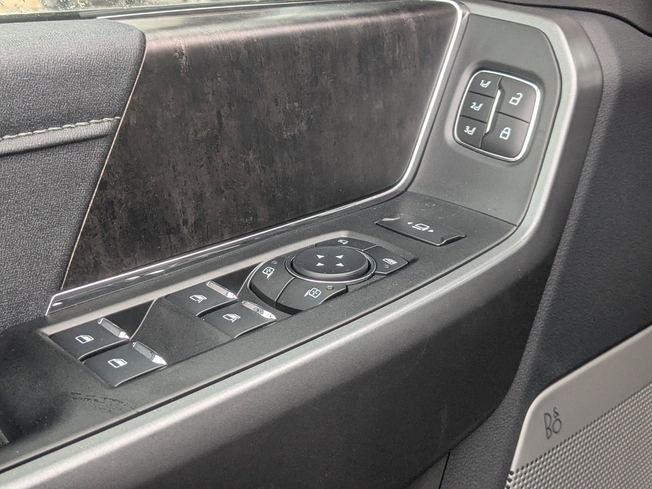 2025 Ford Super Duty F-350 SRW LARIAT