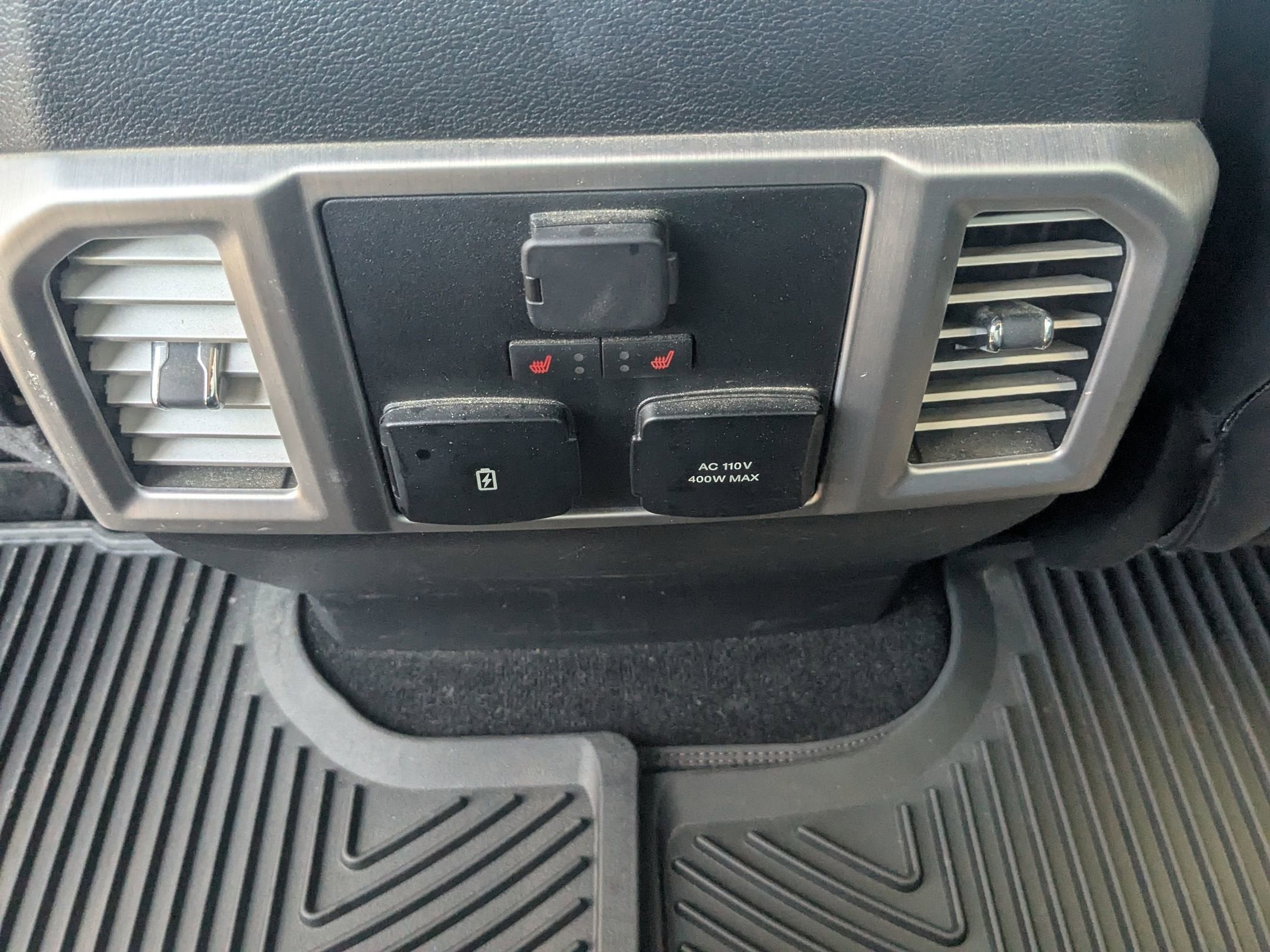 2019 Ford Super Duty F-450 DRW Platinum