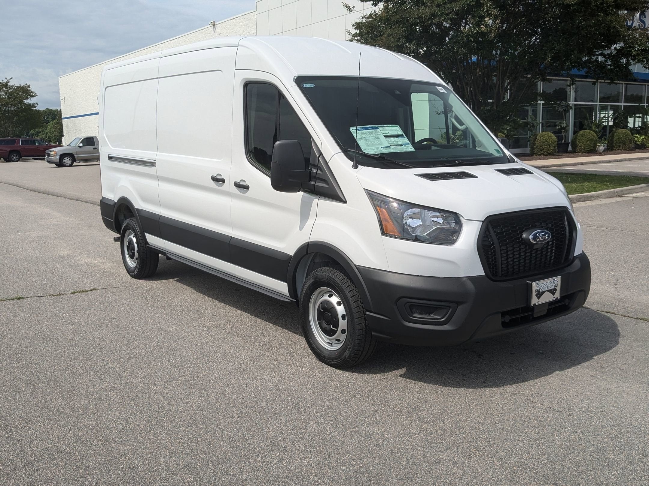 2025 Ford Transit Cargo Van Base