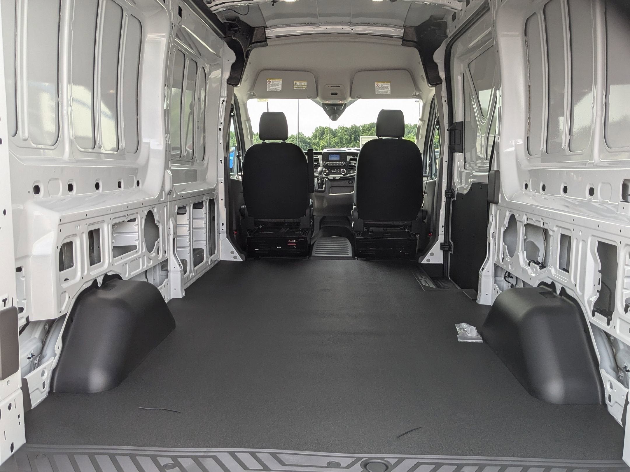 2025 Ford Transit Cargo Van Base