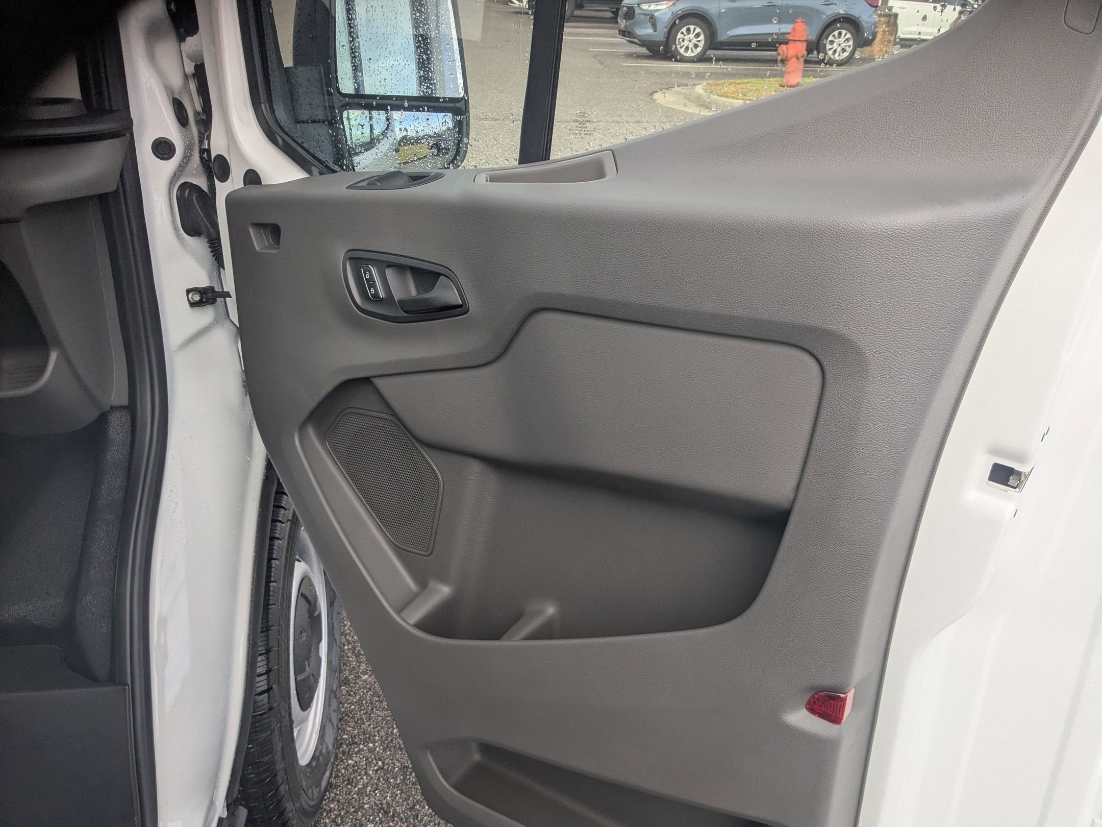 2025 Ford Transit Cargo Van Base