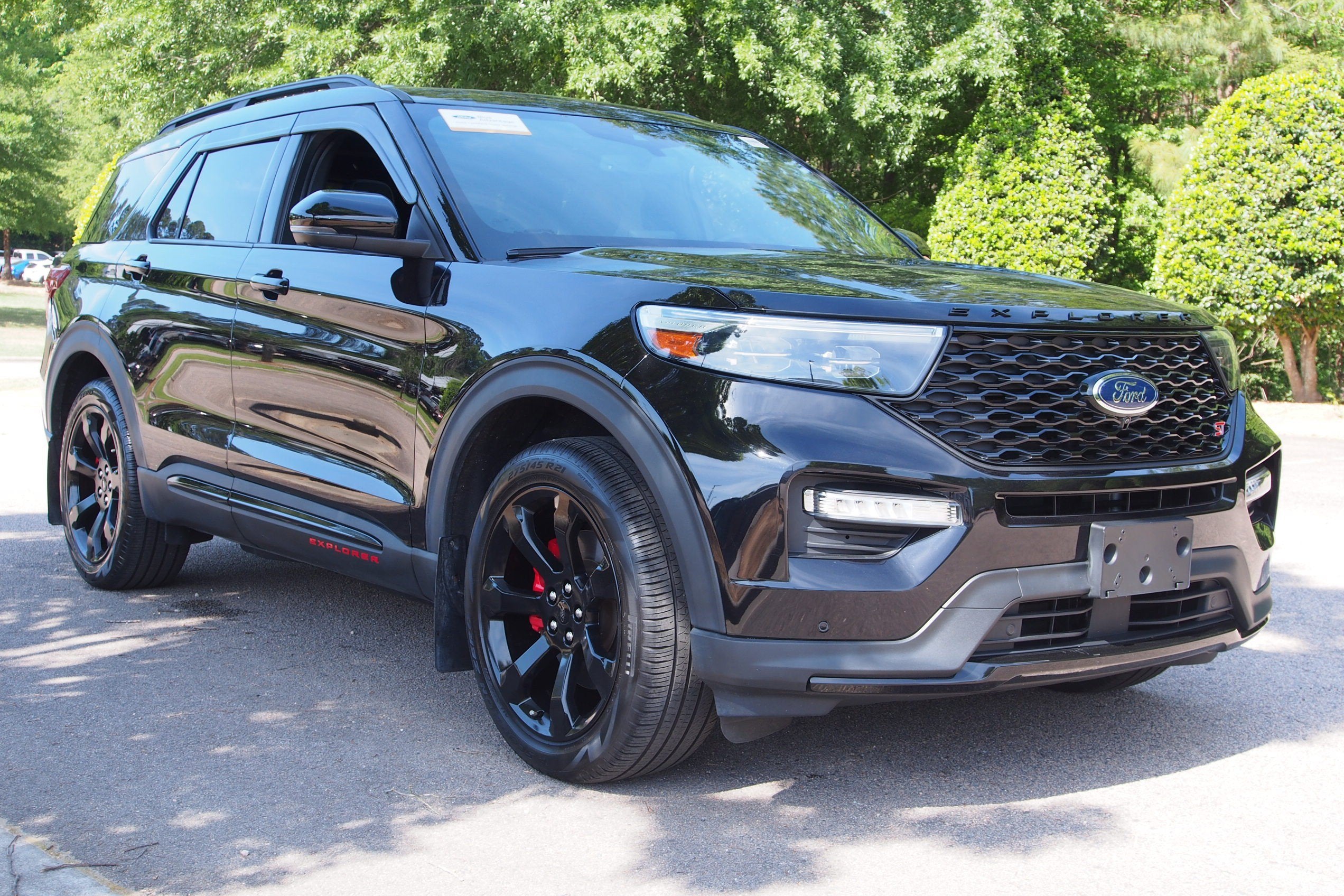 2022 Ford Explorer ST