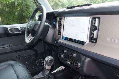 2025 Ford Bronco Outer Banks - Crossroads Courtesy Demo