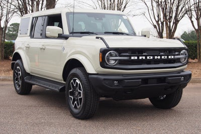 2025 Ford Bronco Outer Banks