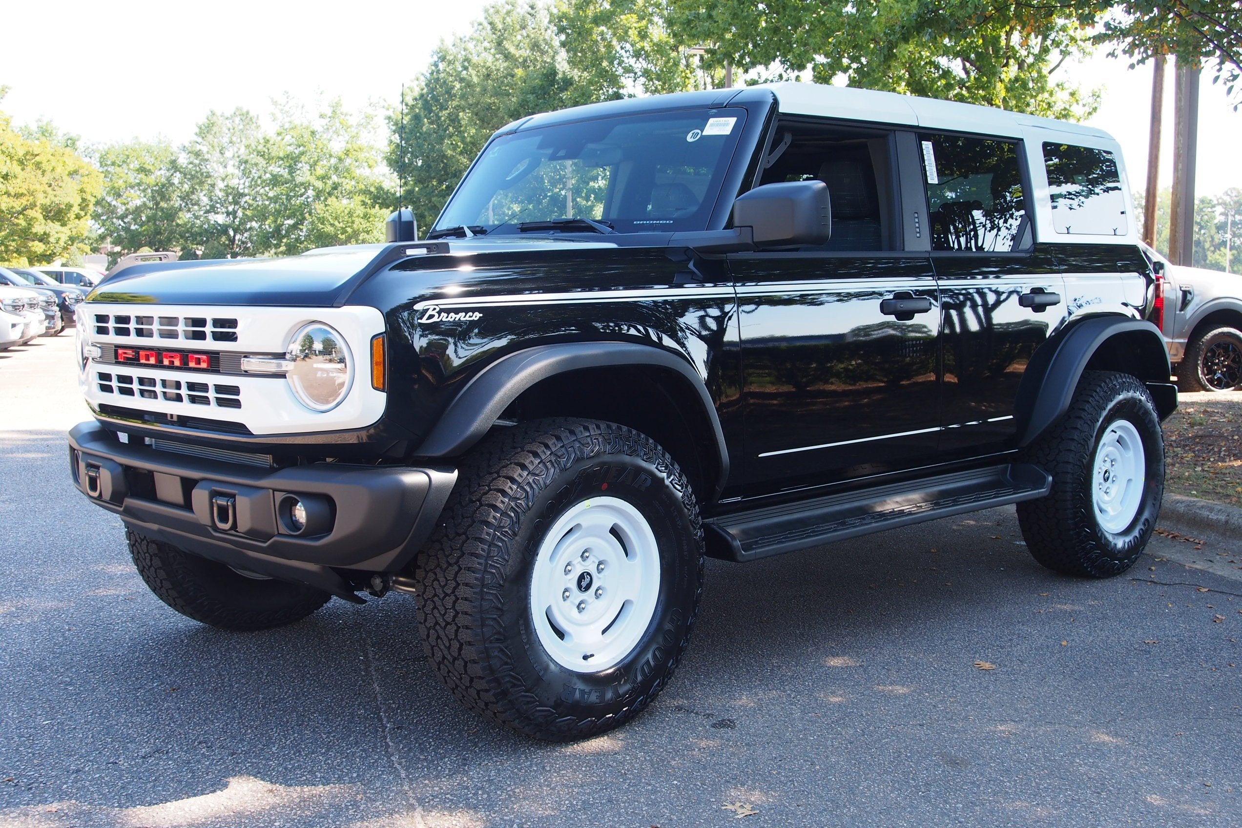 2026 Ford Bronco Heritage Edition