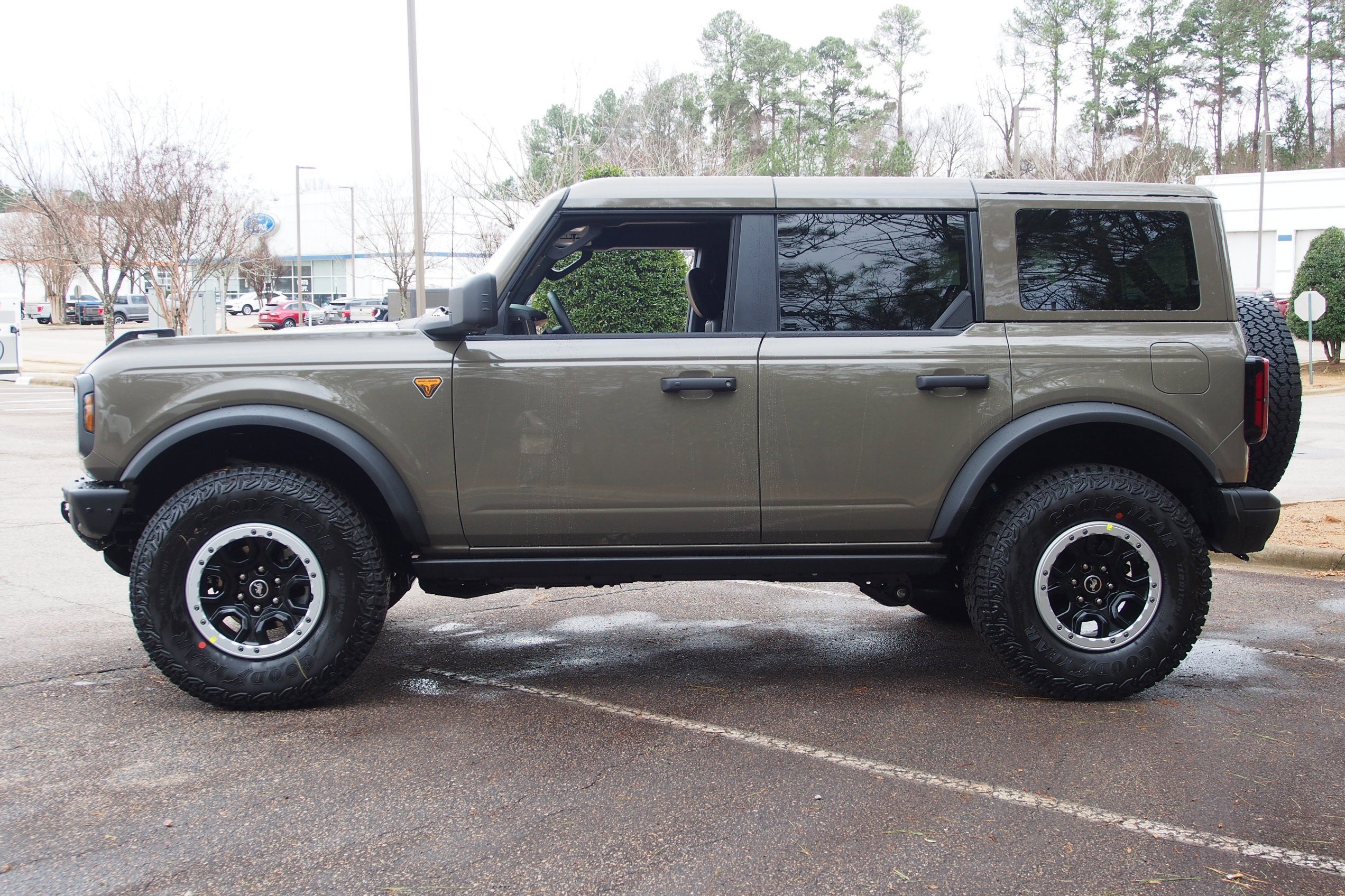2026 Ford Bronco Badlands