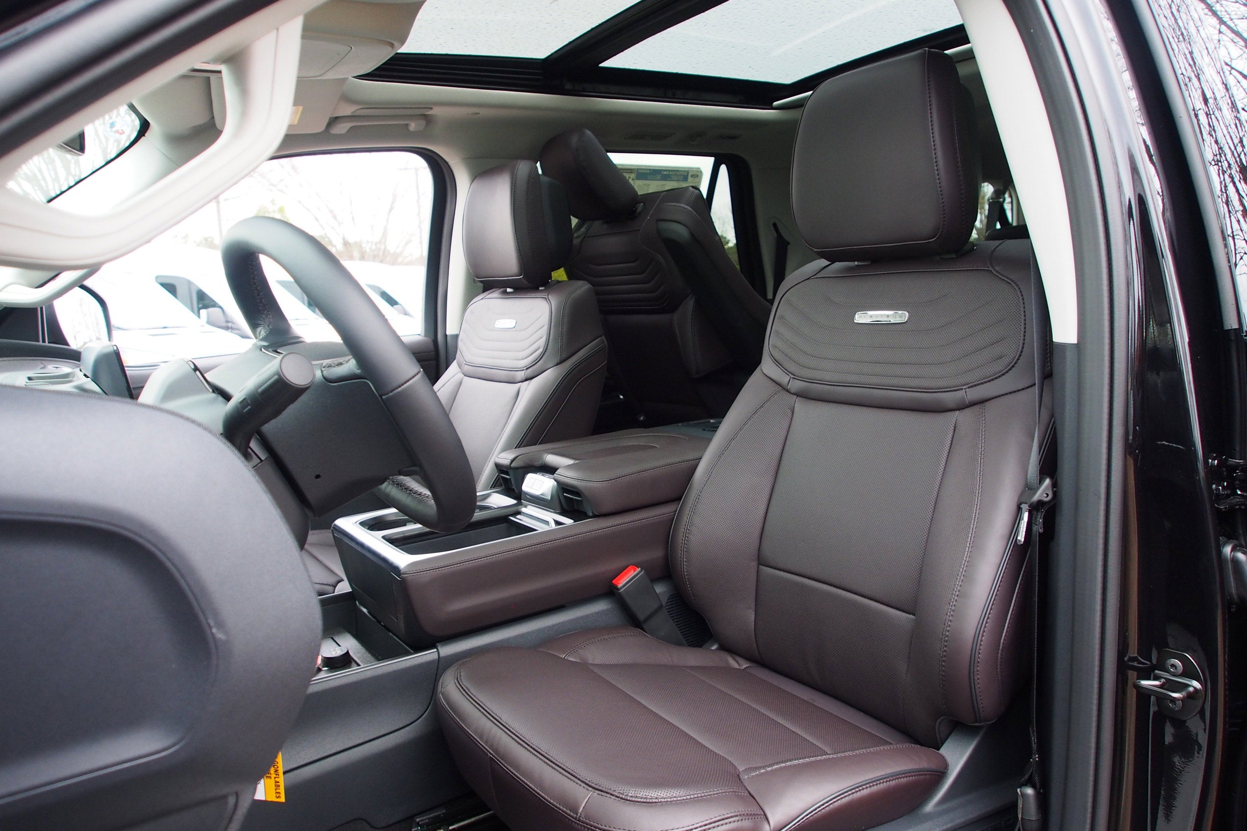 2026 Ford Expedition Max Platinum - Crossroads Courtesy Demo