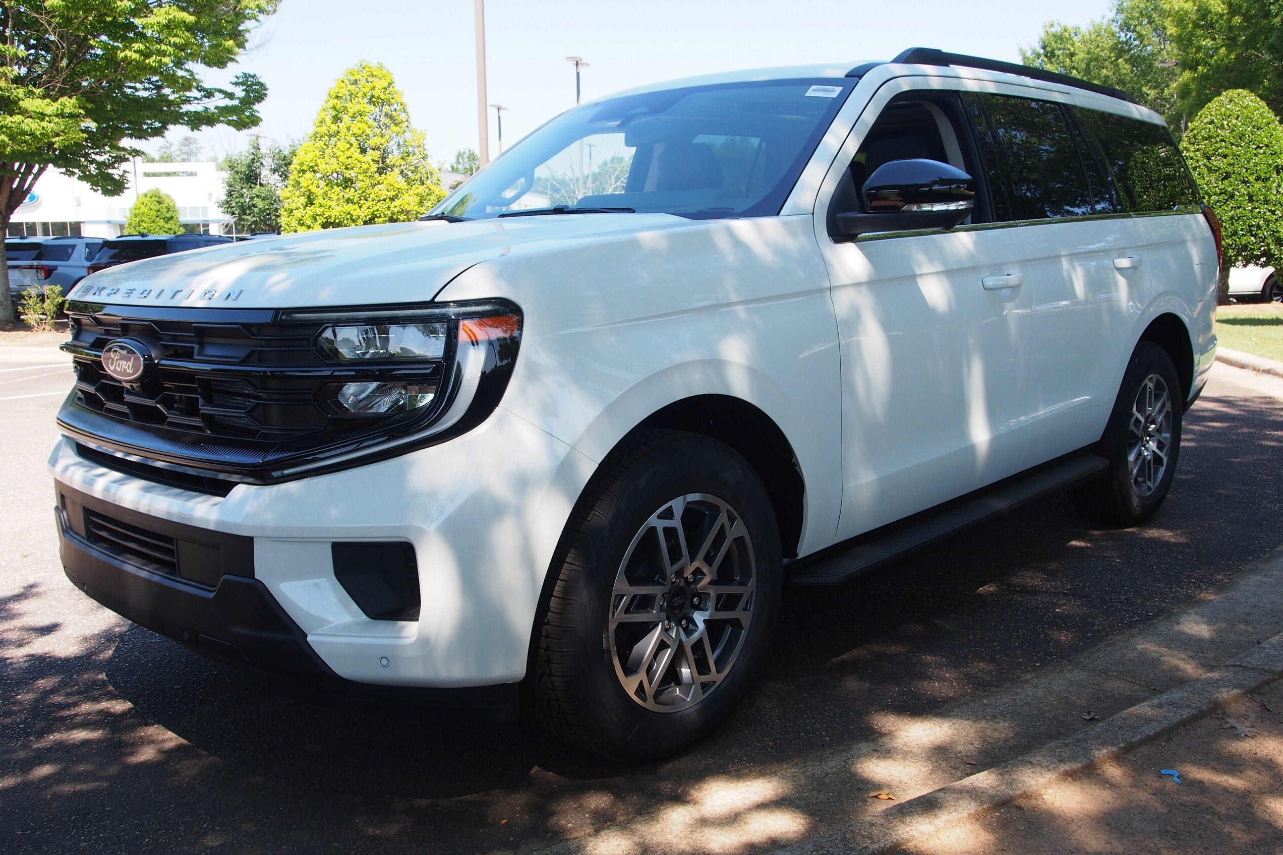 2026 Ford Expedition Active