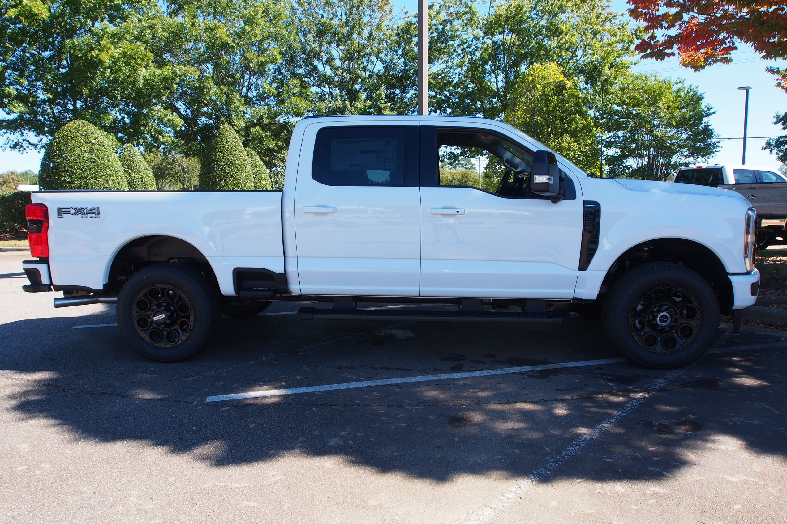 2027 Ford Super Duty F-250 SRW LARIAT