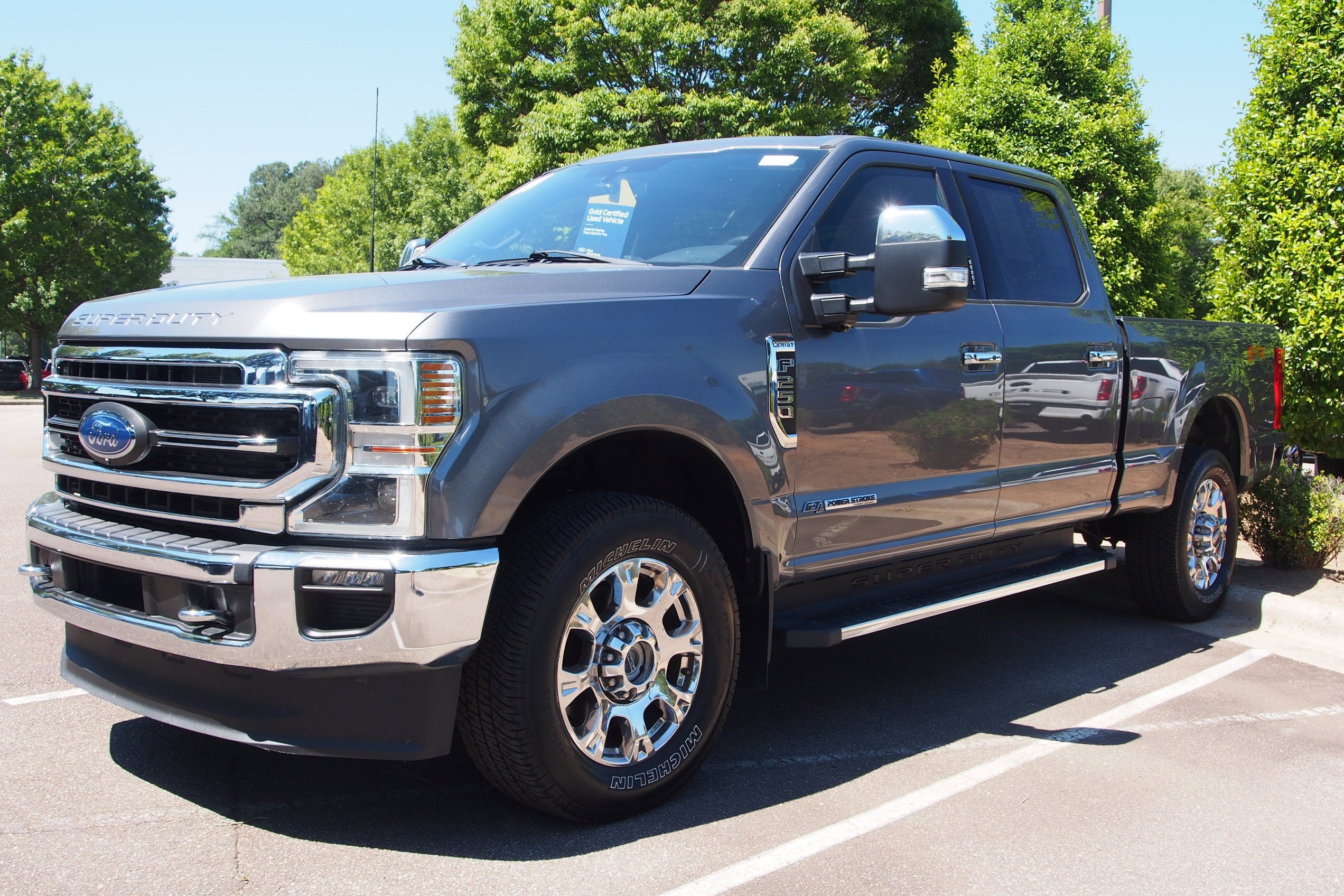 2022 Ford Super Duty F-250 SRW LARIAT