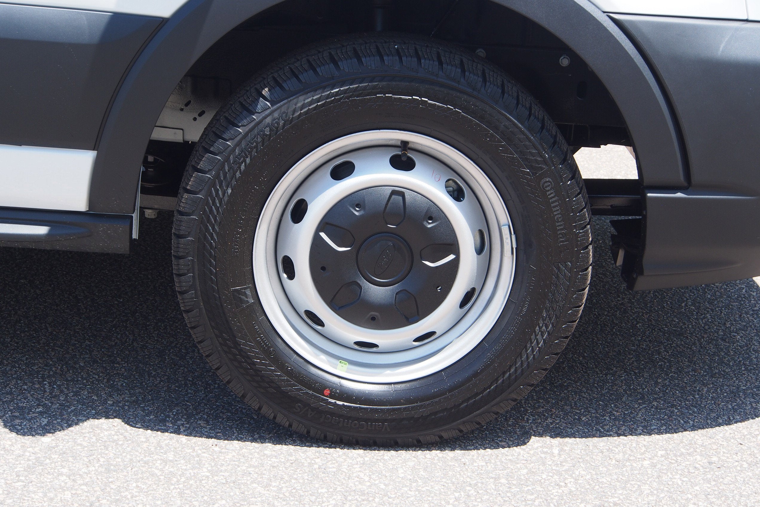 2025 Ford Transit Cargo Van Base