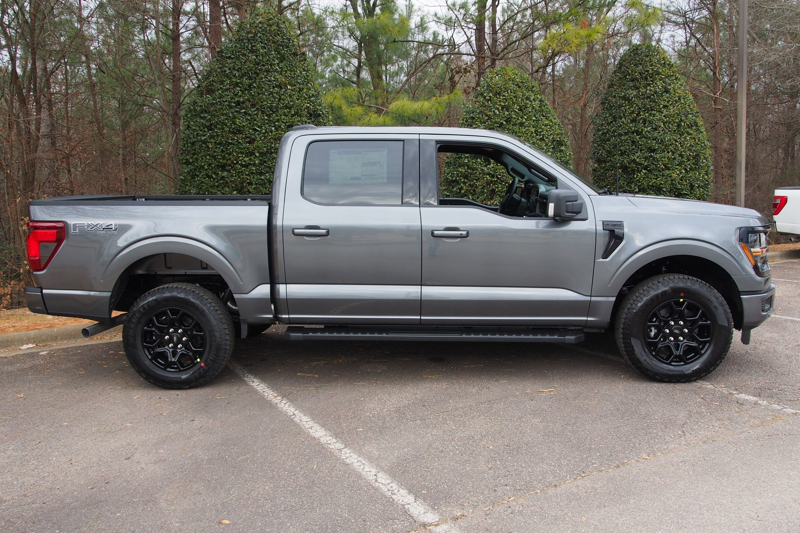 2026 Ford F-150 XLT - Crossroads Courtesy Demo