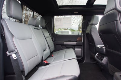 2023 Ford F-150 Lightning LARIAT