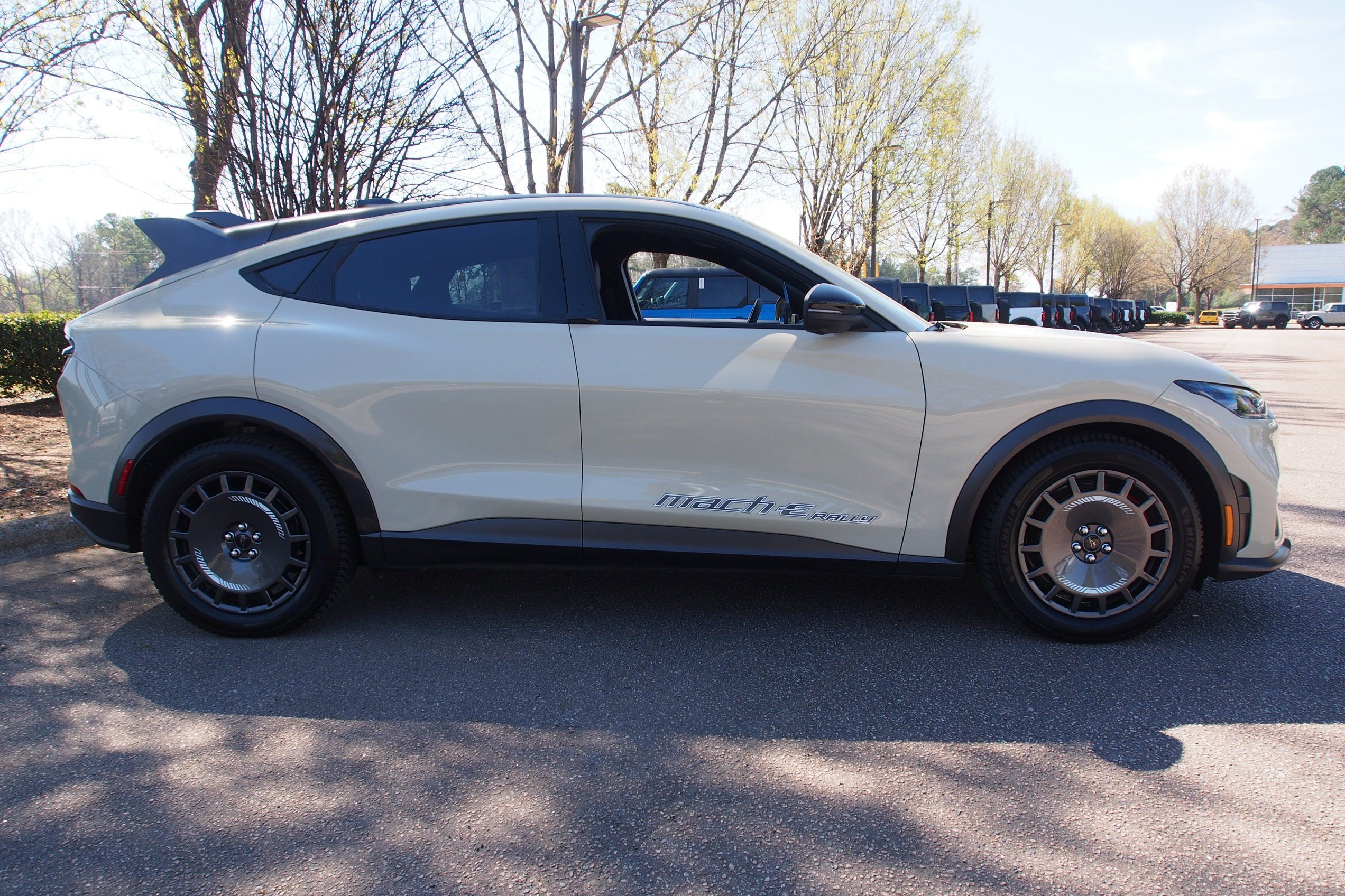 2025 Ford Mustang Mach-E GT