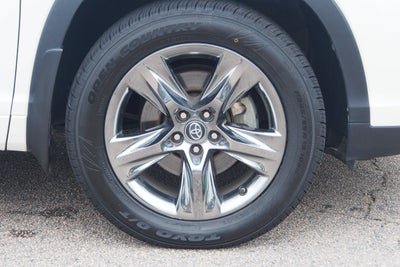 2019 Toyota Highlander Hybrid Limited Platinum