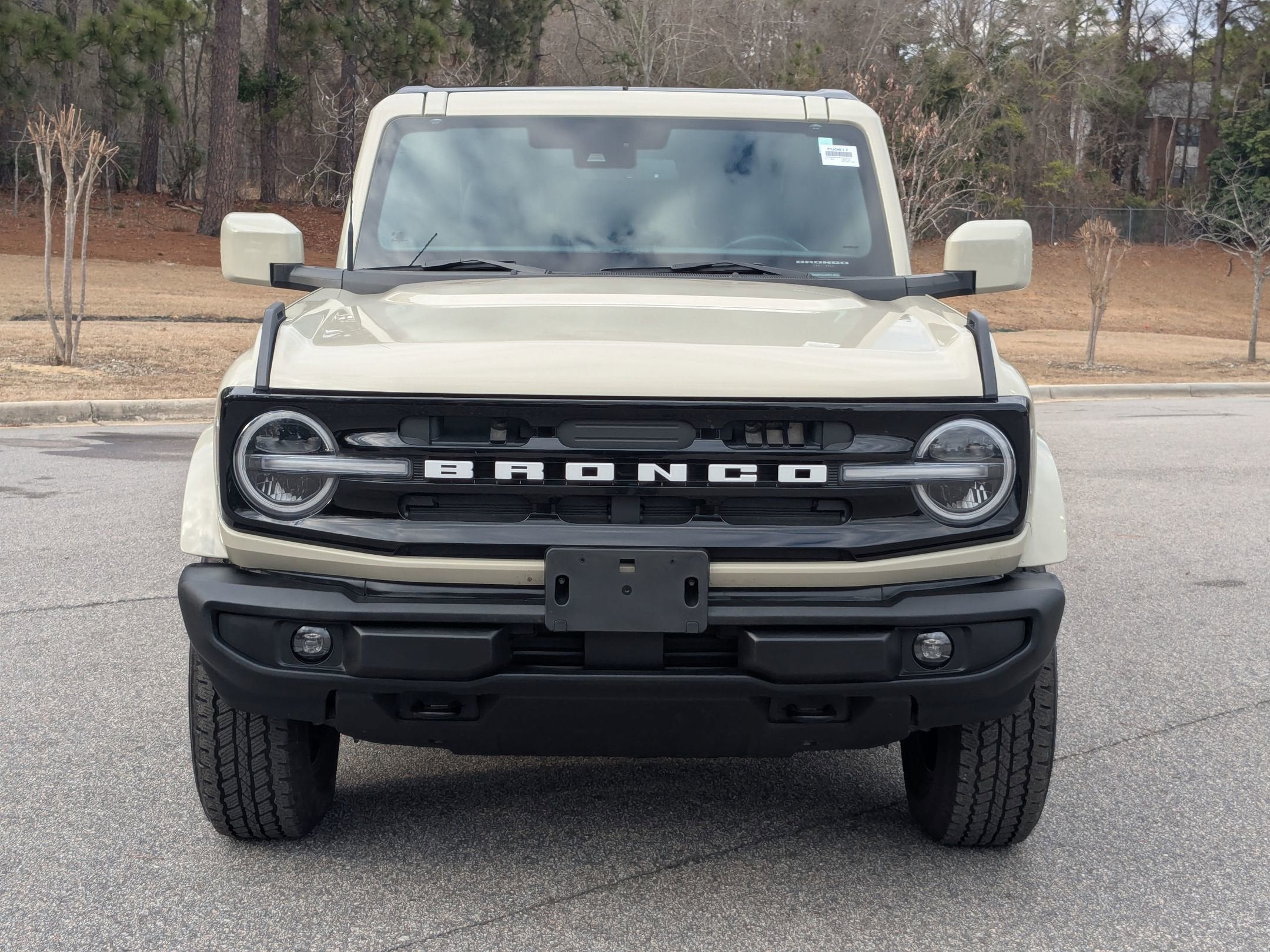 2025 Ford Bronco Outer Banks