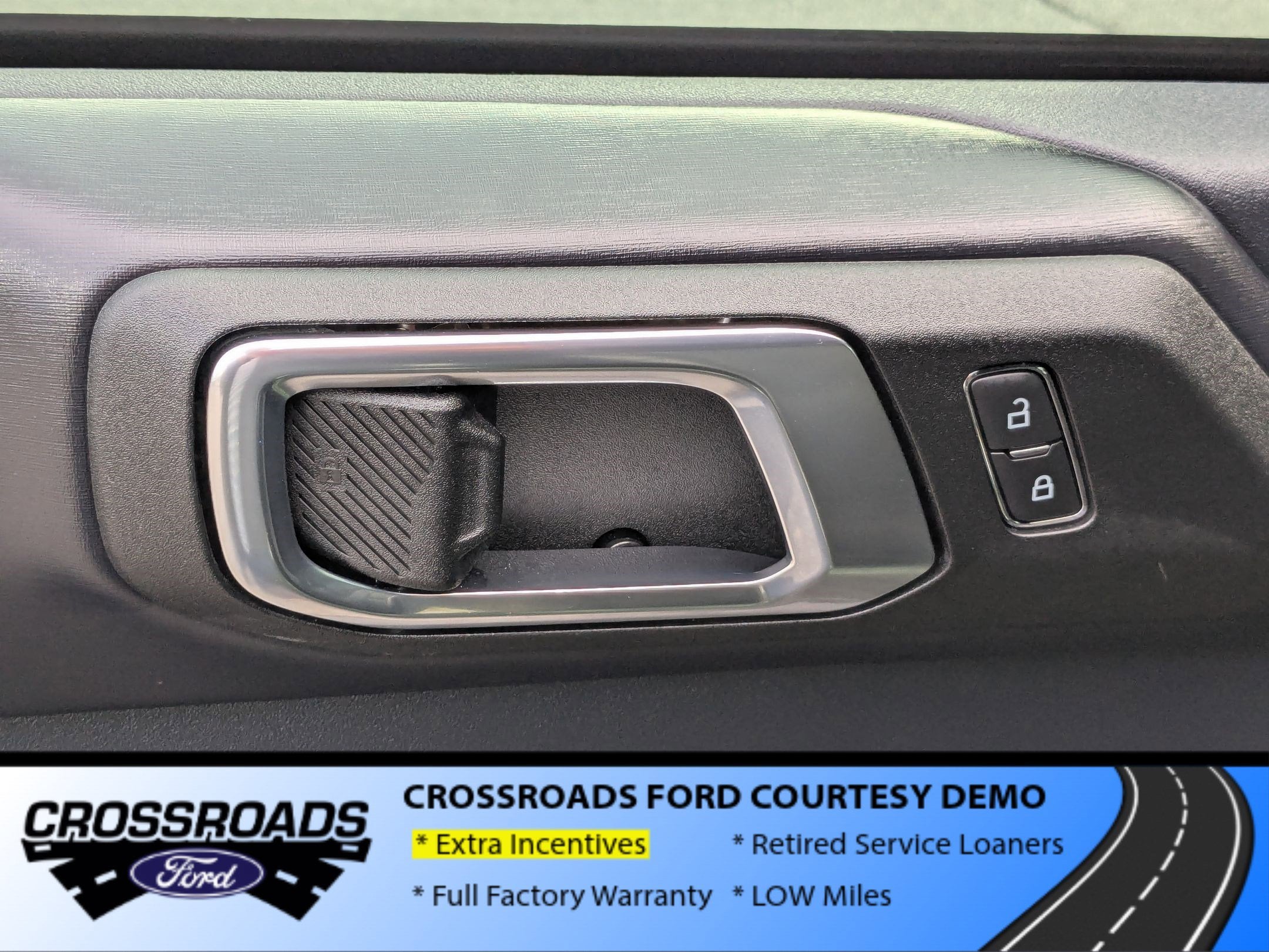 2025 Ford Bronco Outer Banks - Crossroads Courtesy Demo