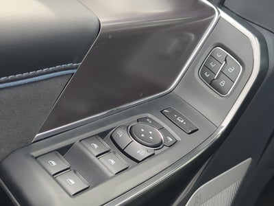 2027 Ford Super Duty F-350 SRW Platinum