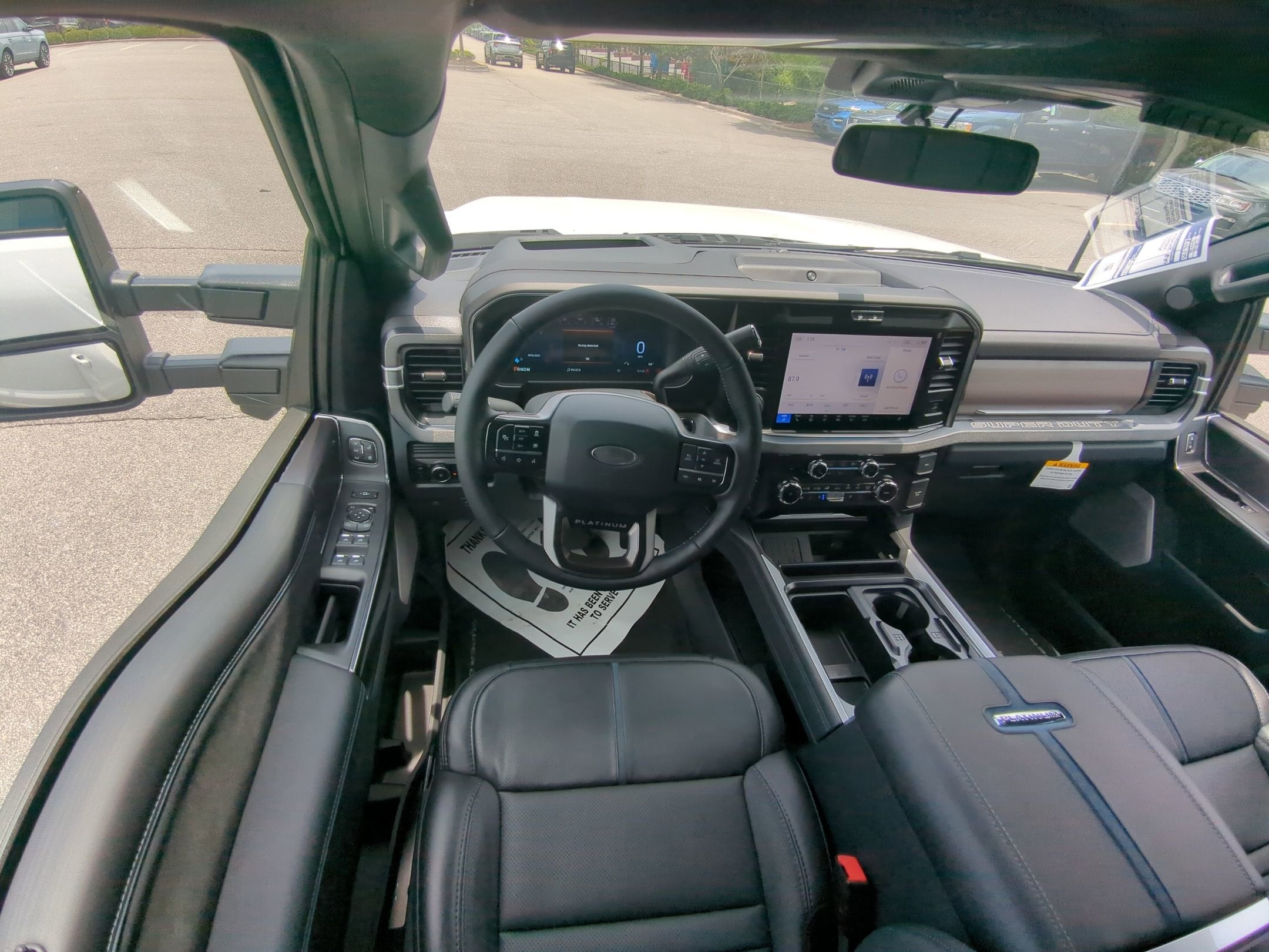 2026 Ford Super Duty F-350 SRW Platinum