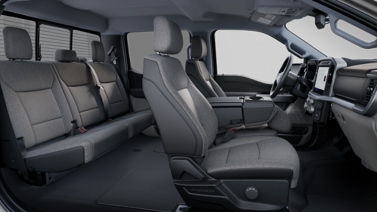 2025 Ford F-150 XLT - Crossroads Courtesy Demo