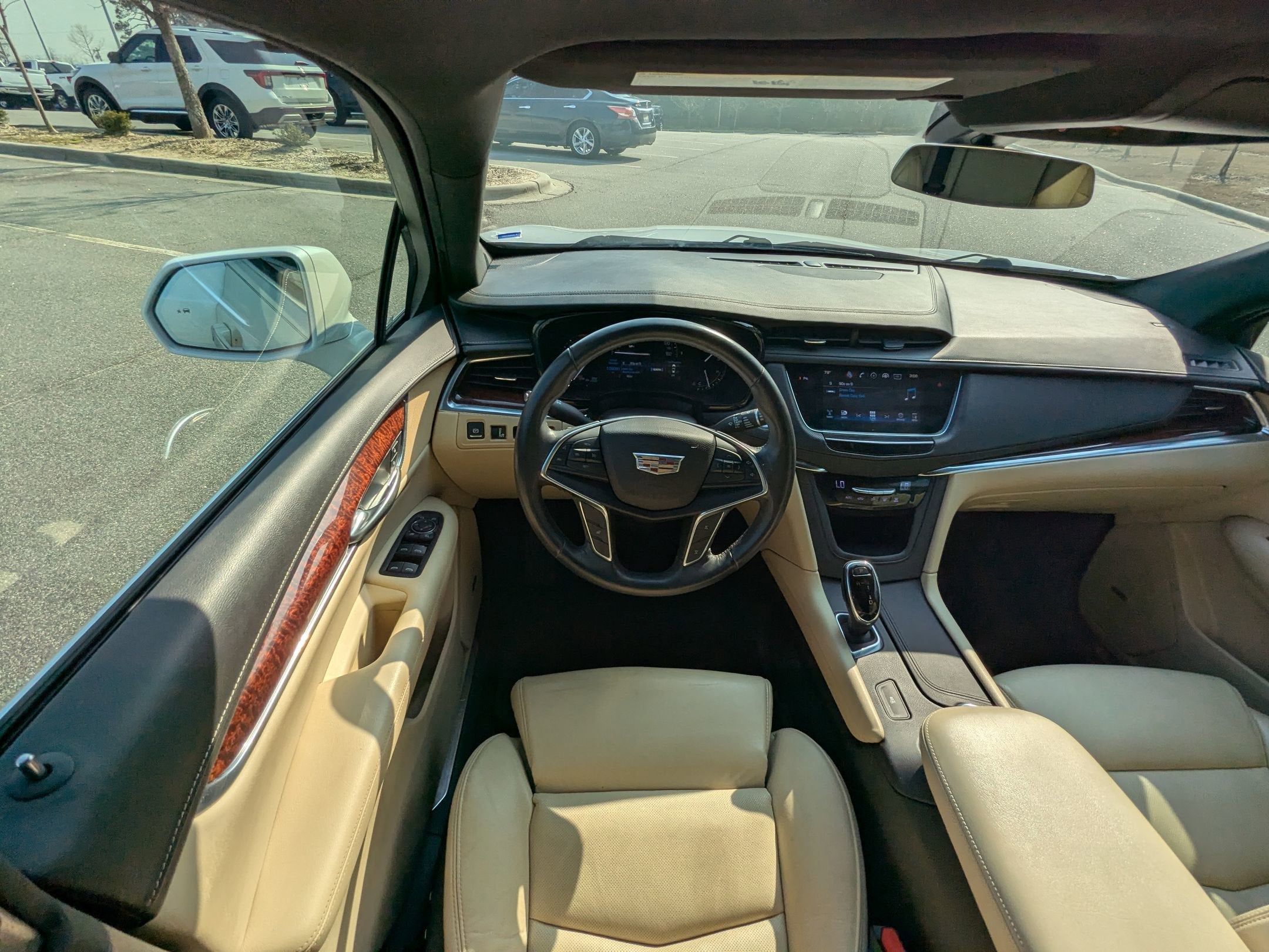 2017 Cadillac XT5 Luxury FWD