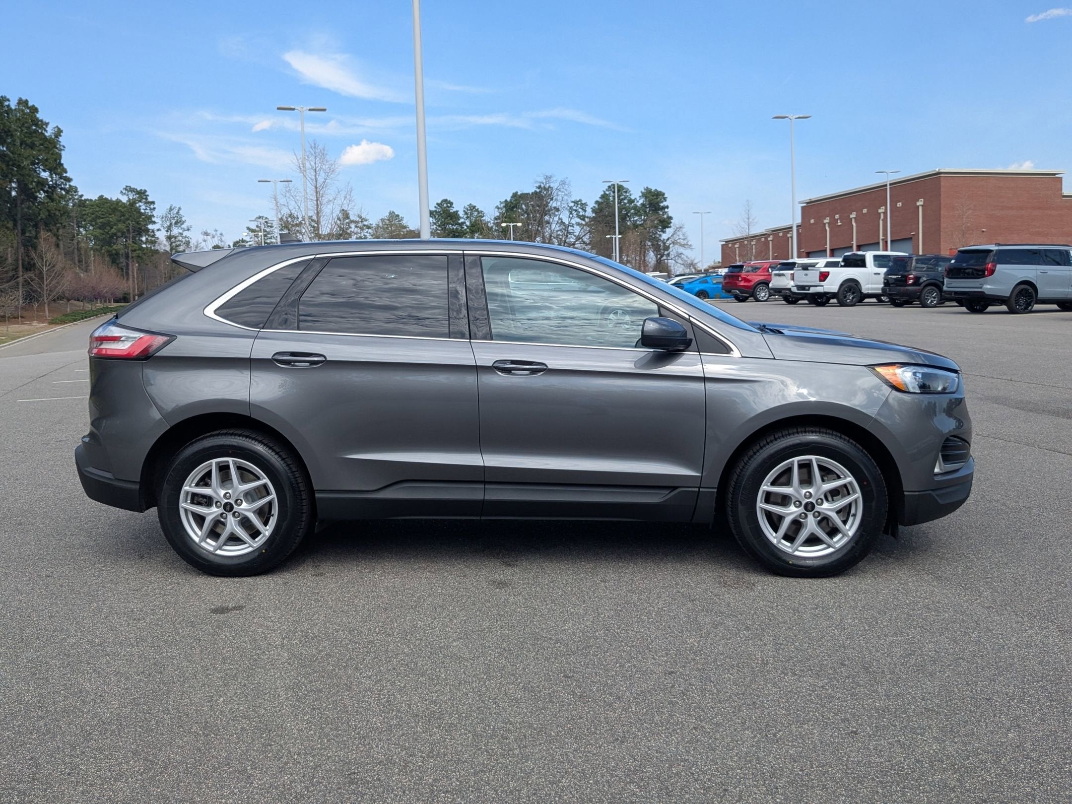 2023 Ford Edge SEL