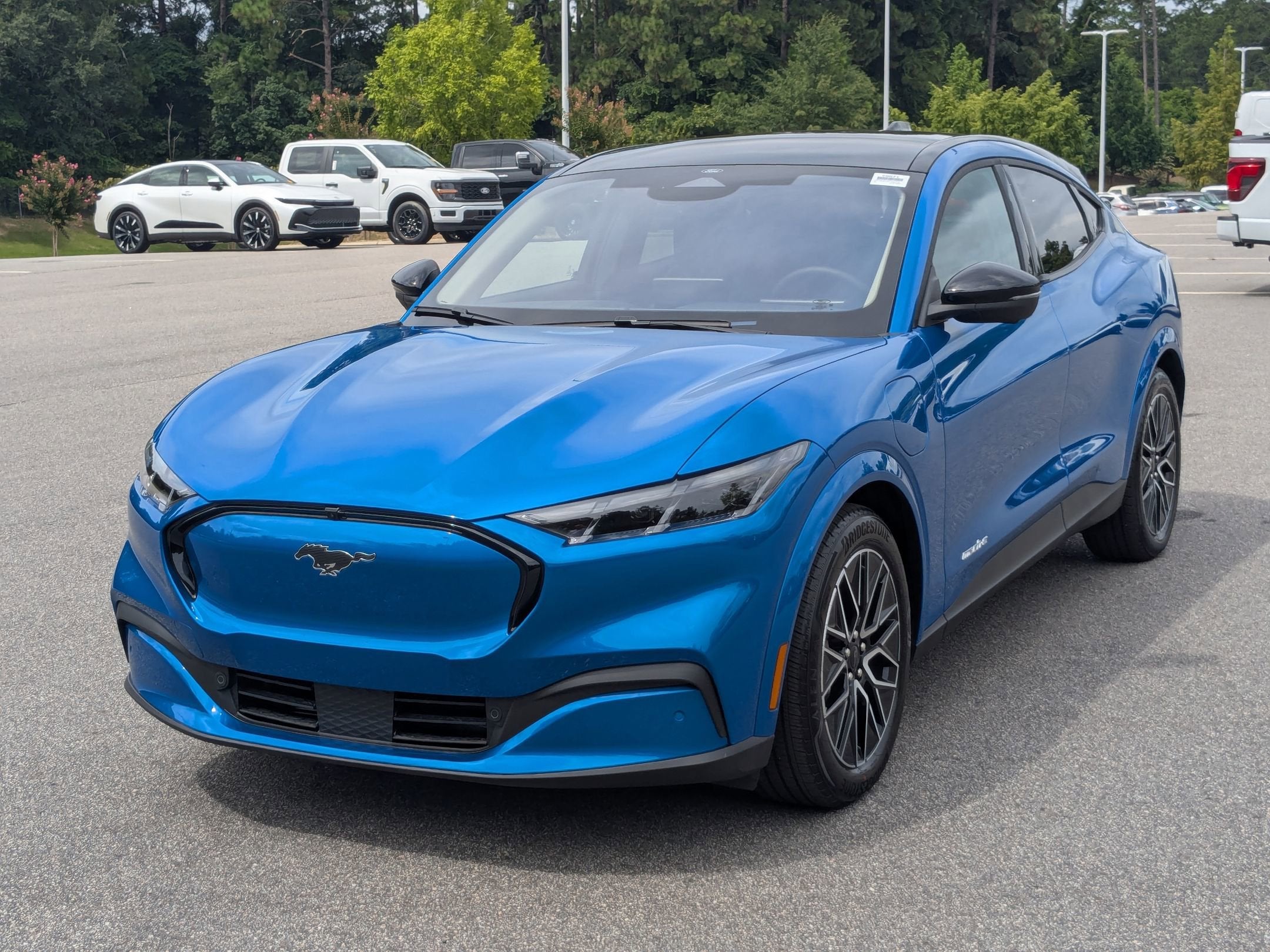 2025 Ford Mustang Mach-E Premium