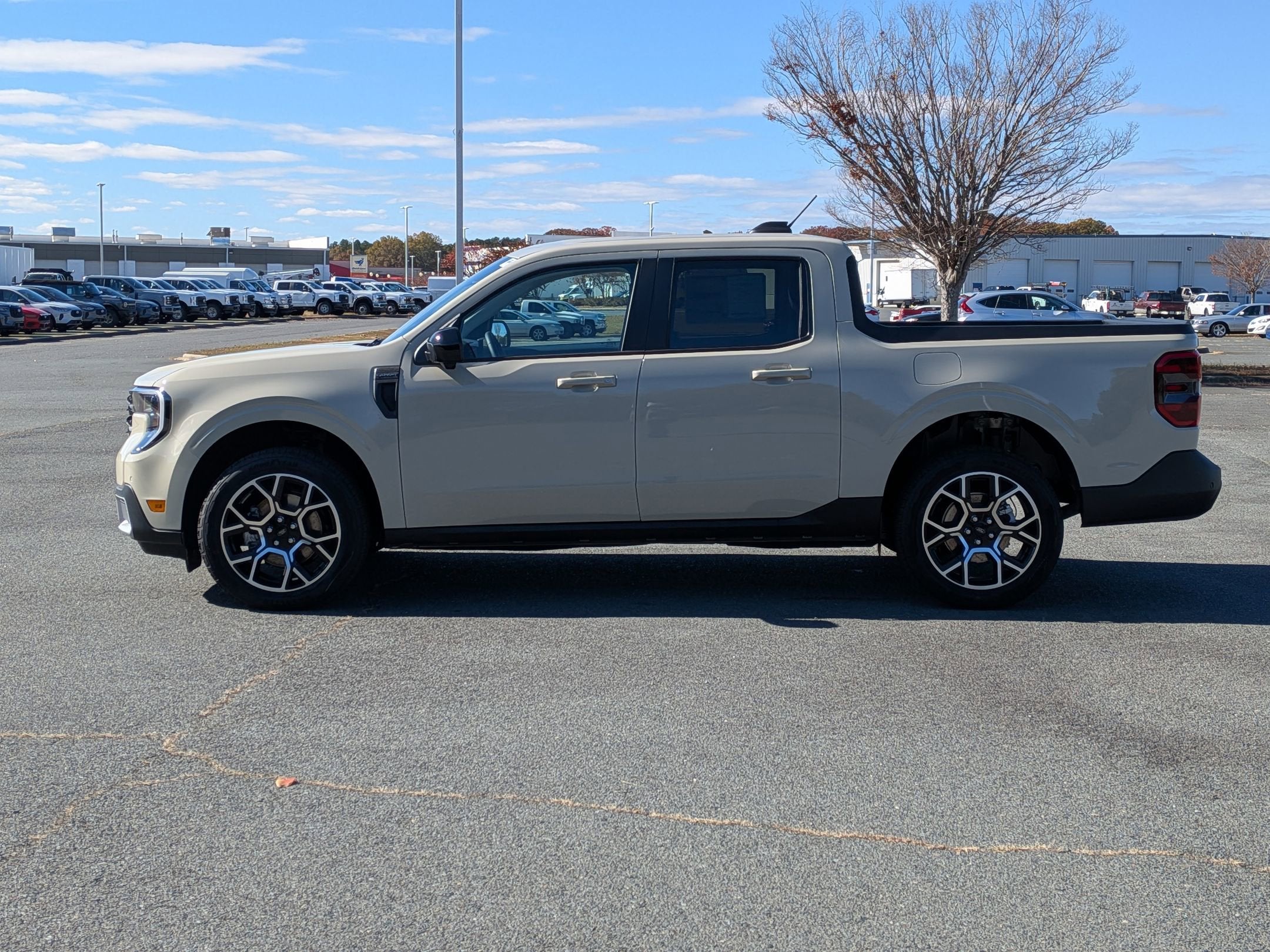2025 Ford Maverick LARIAT