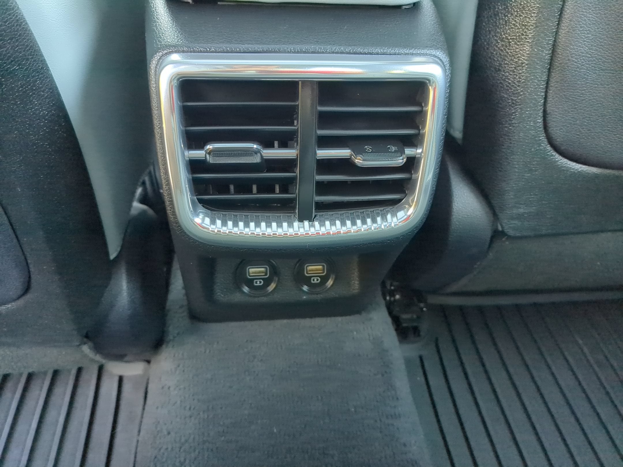 2023 Kia K5 EX