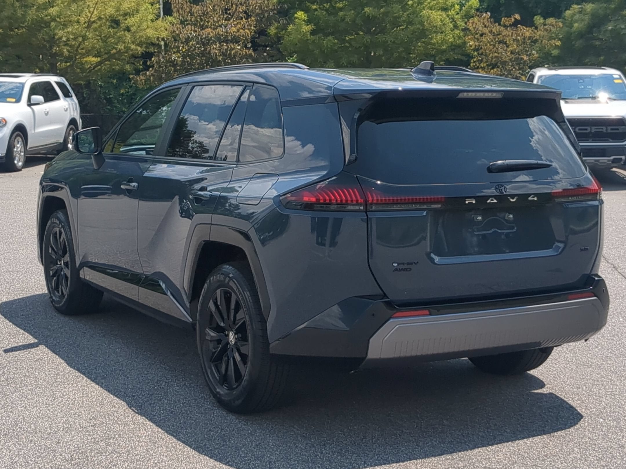 2026 Toyota RAV4 Plug-In Hybrid SE