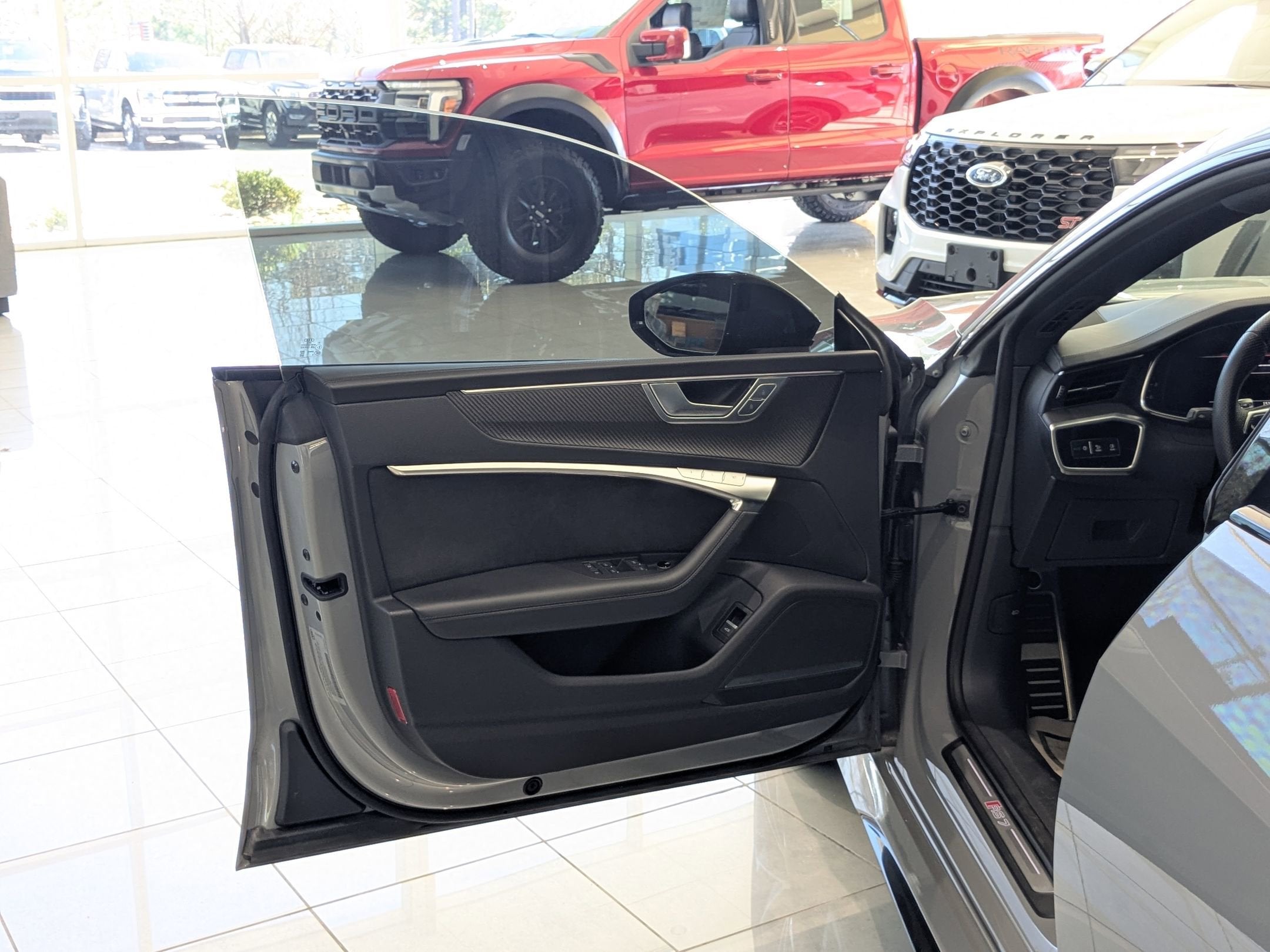 2023 Audi RS 7 4.0T