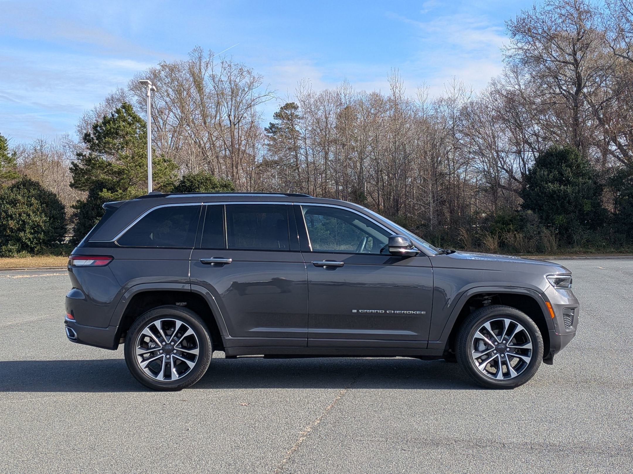 2022 Jeep Grand Cherokee Overland