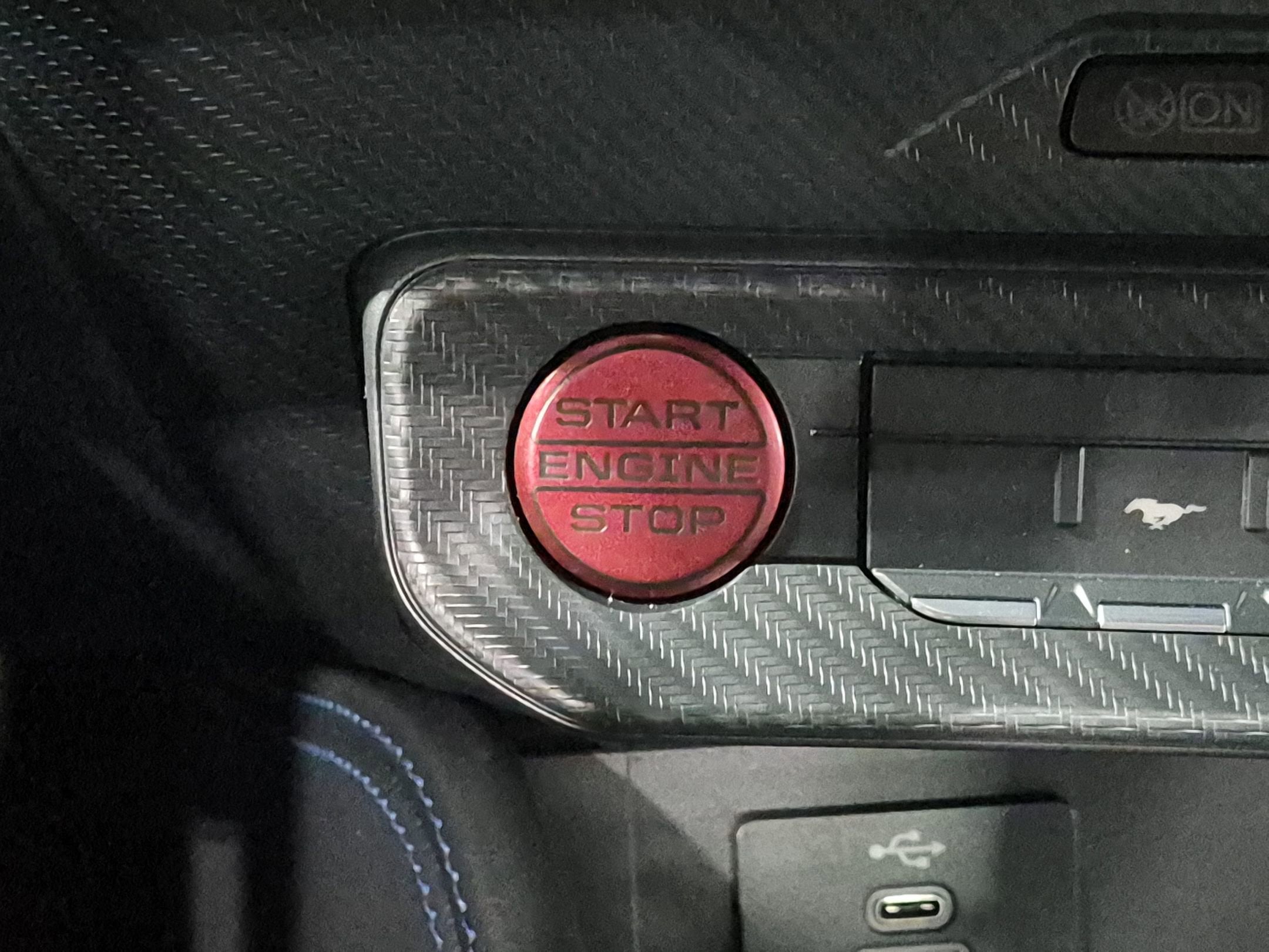 2026 Ford Mustang Dark Horse