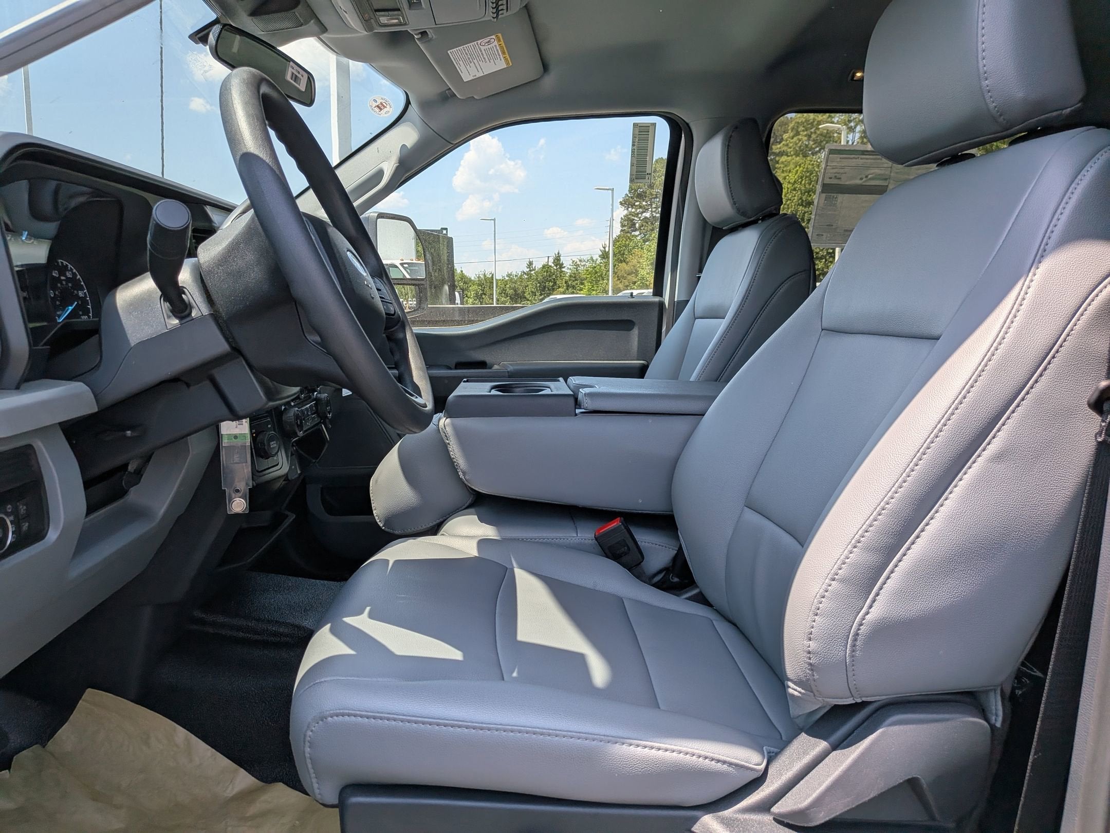 2026 Ford Super Duty F-350 DRW Base