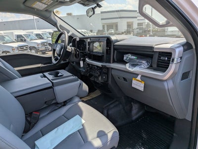 2026 Ford Super Duty F-350 DRW Base