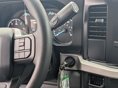 2025 Ford Super Duty F-350 SRW XL